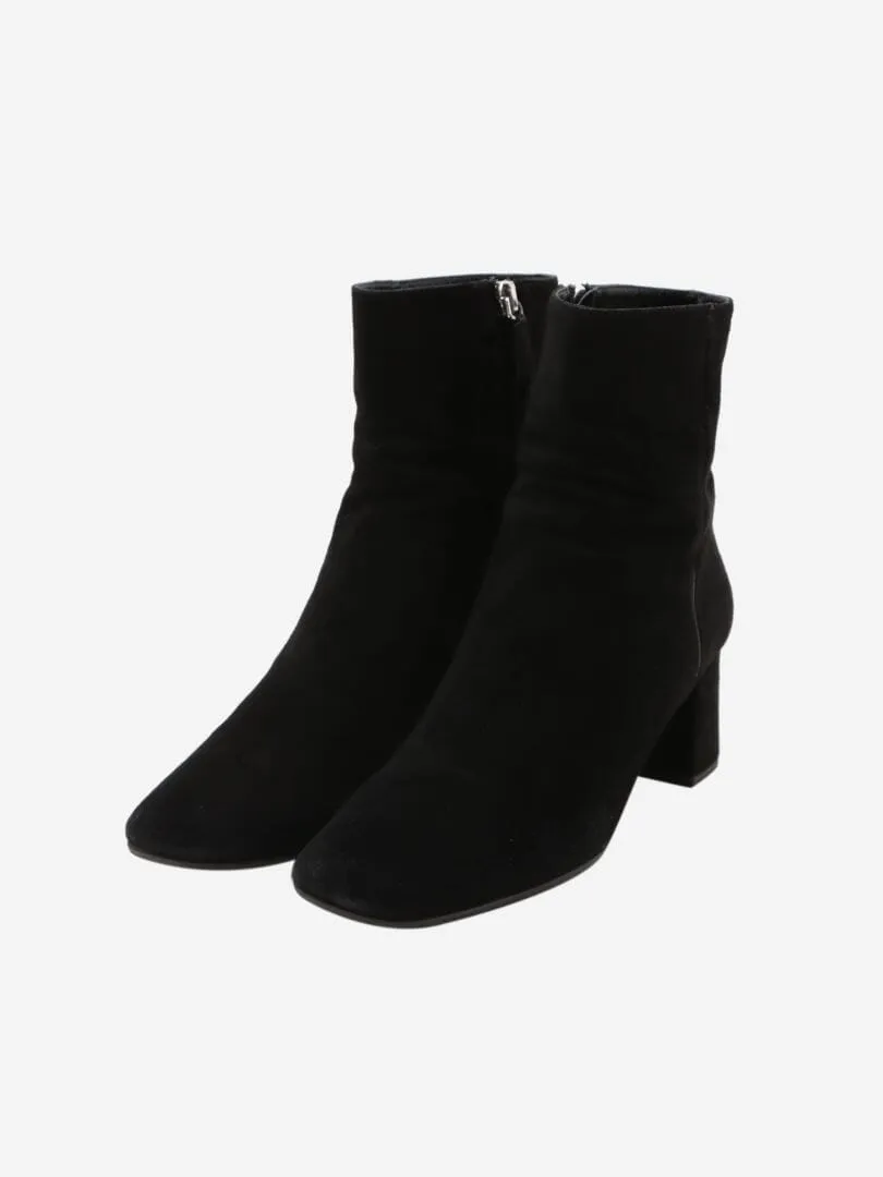 Black suede ankle boots - EU 37