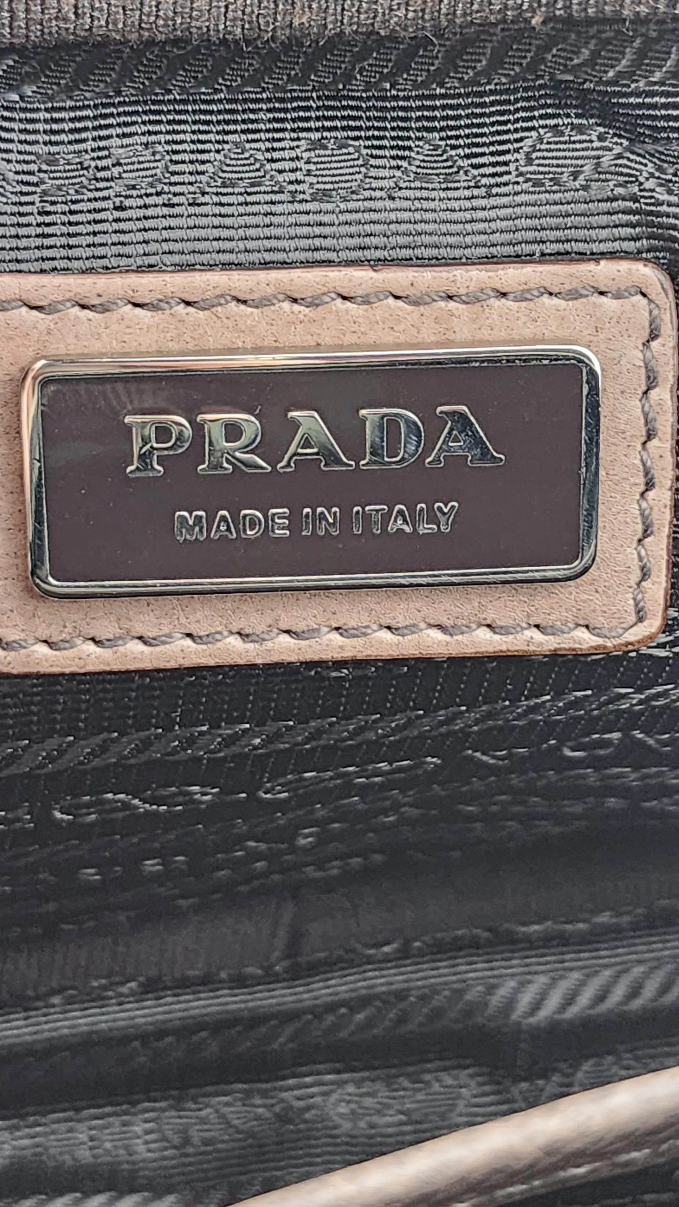 Prada Leather Ombre Zip Pouch - 1040