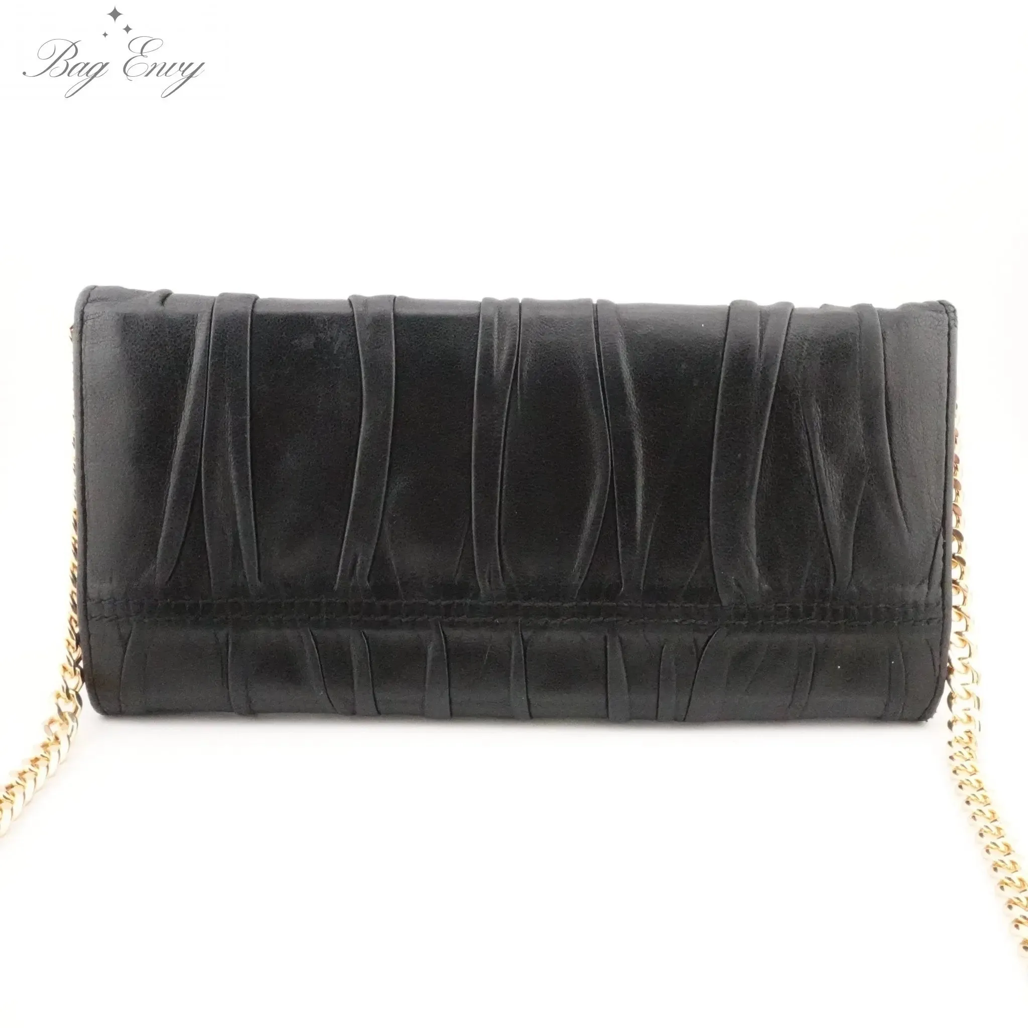 PRADA Nappa Gaufre Wallet on Chain